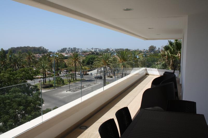 Aqua Apartments Vento, Marbella Ngoại thất bức ảnh